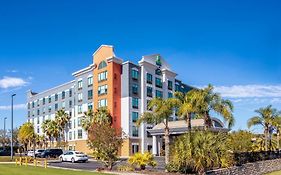 Holiday Inn Express&Suites Orlando - International Drive